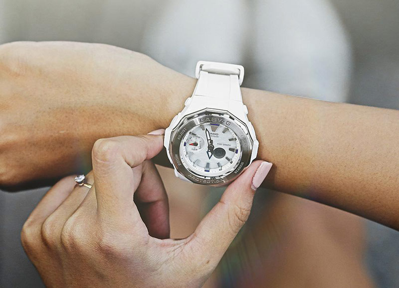 بهترین ساعت ورزشی زنانهی کاسیو Casio مدل BGA-225-7ADR