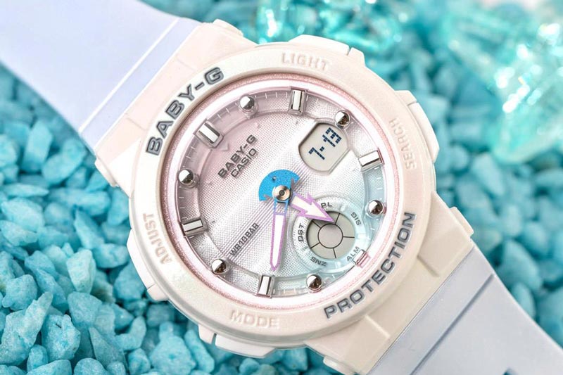 ساعت زنانهی کاسیو Casio مدل BGA-250-7A3DR