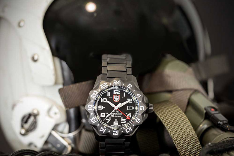 7. ساعت خلبانی لومینوکس Luminox مدل F-117 Nighthawk – 6441