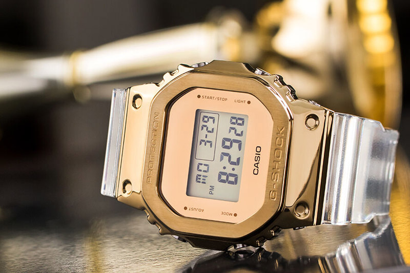 ساعت هوشمند مردانه و زنانه کاسیو جی شاک مدل GM-5600SG-9DR